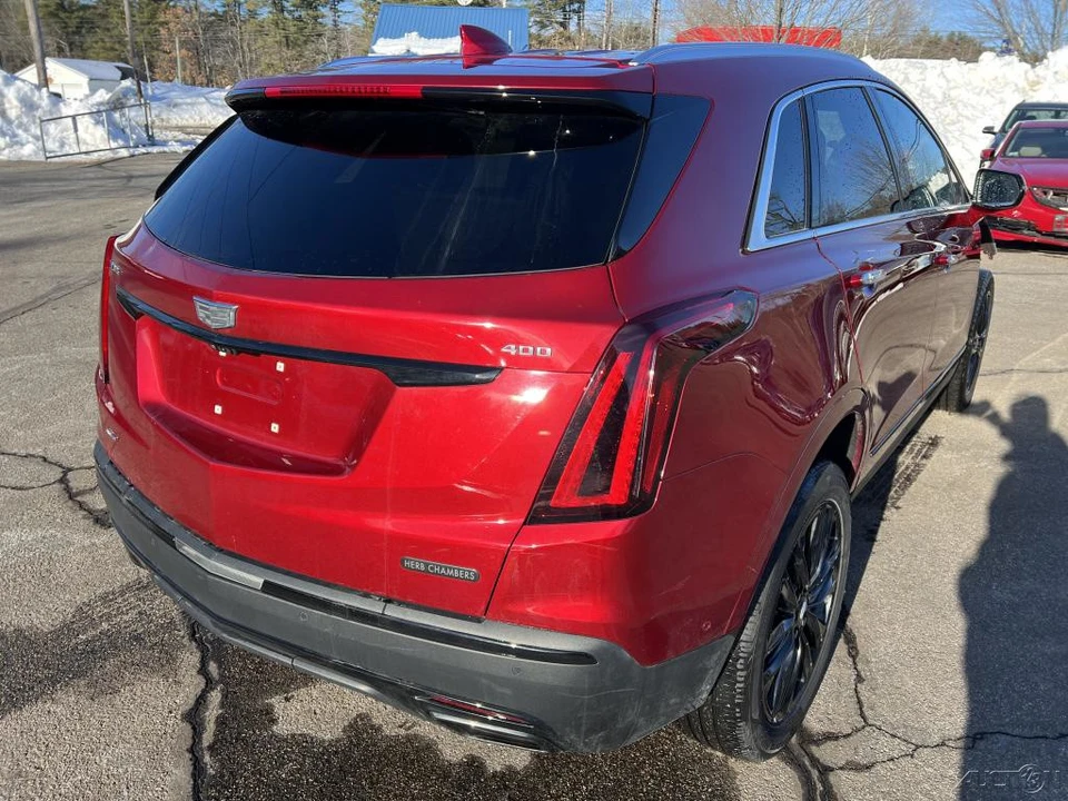 2022 Cadillac XT5 - Image 8 of 12