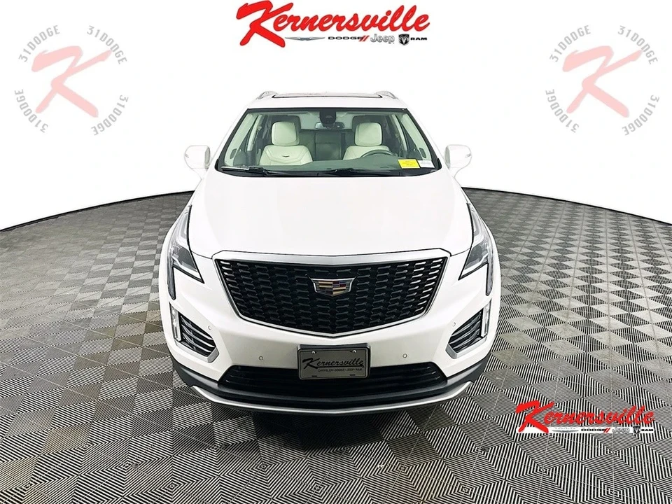 2022 Cadillac XT5 - Image 2 of 21
