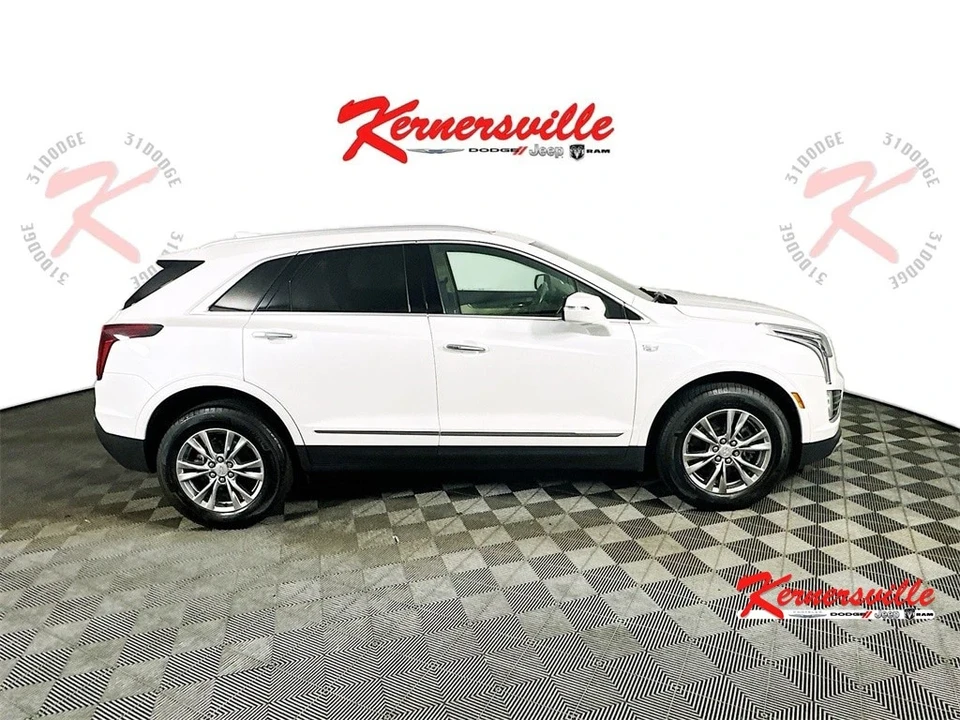 2022 Cadillac XT5 - Image 8 of 21