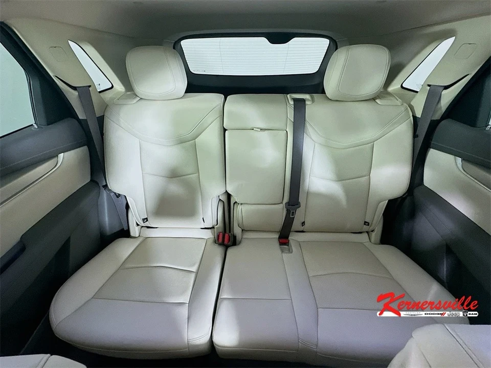 2022 Cadillac XT5 - Image 13 of 21