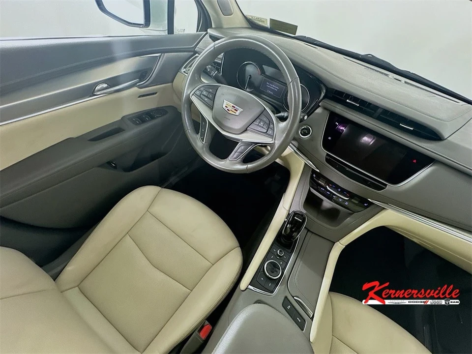 2022 Cadillac XT5 - Image 9 of 21