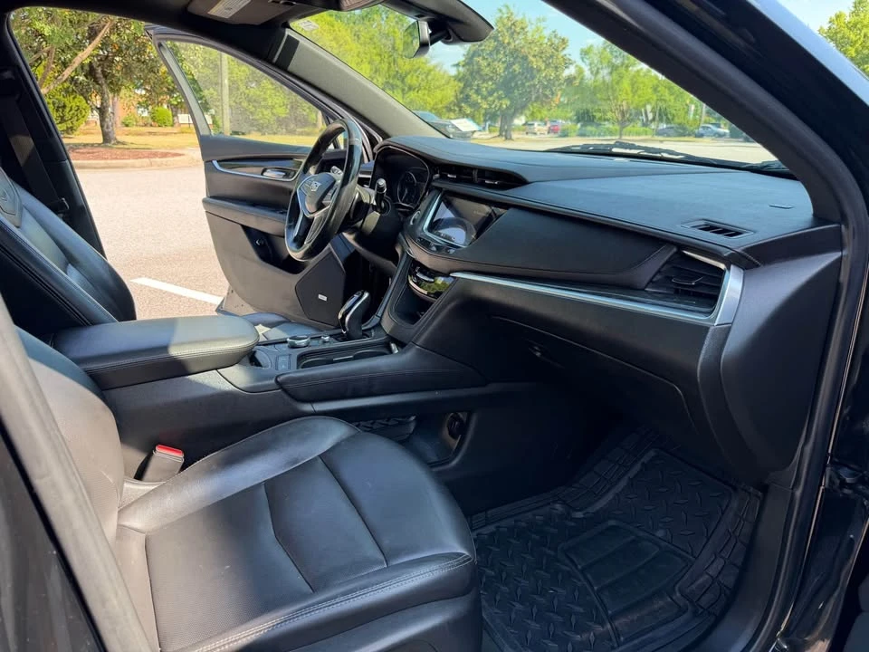 2022 Cadillac XT5 - Image 3 of 16