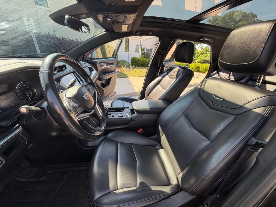 2022 Cadillac XT5 - Image 14 of 16