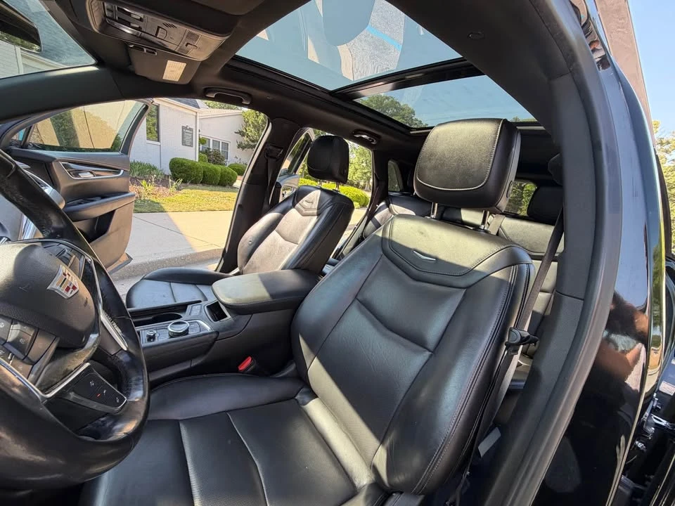 2022 Cadillac XT5 - Image 15 of 16