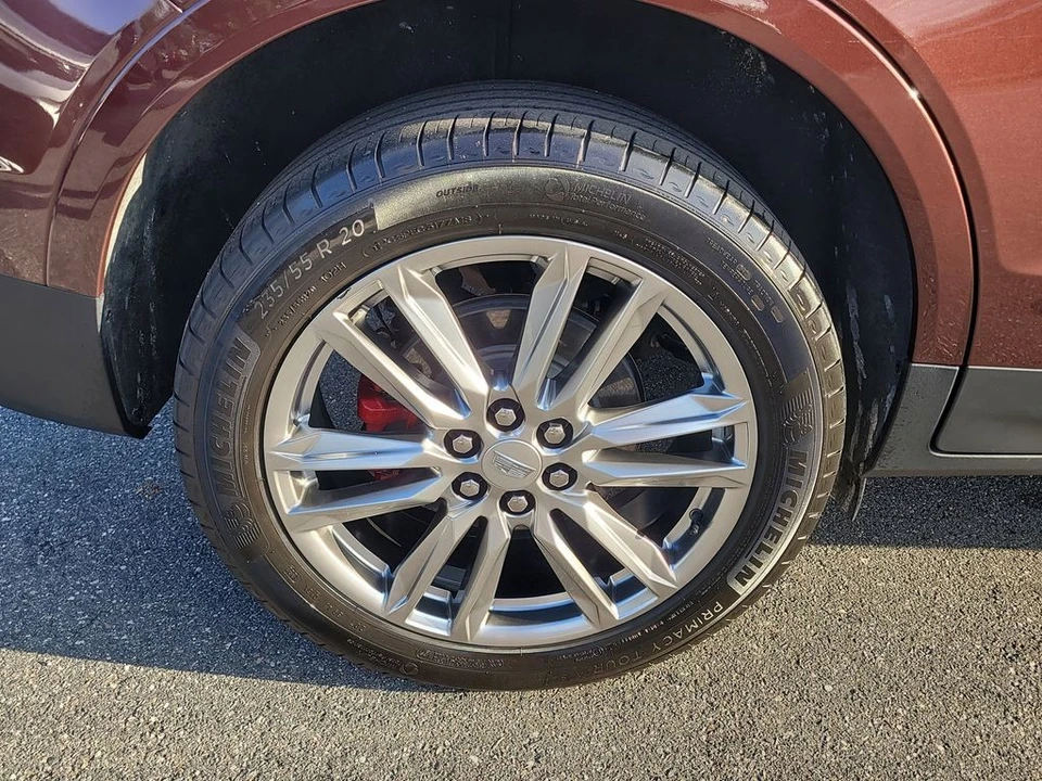 2022 Cadillac XT5 - Image 5 of 12