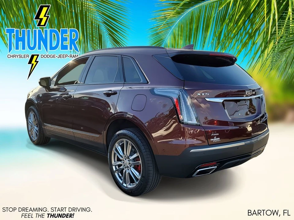 2022 Cadillac XT5 - Image 3 of 12