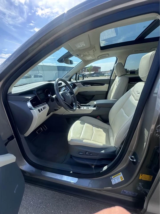 2022 Cadillac XT6 - Image 7 of 10