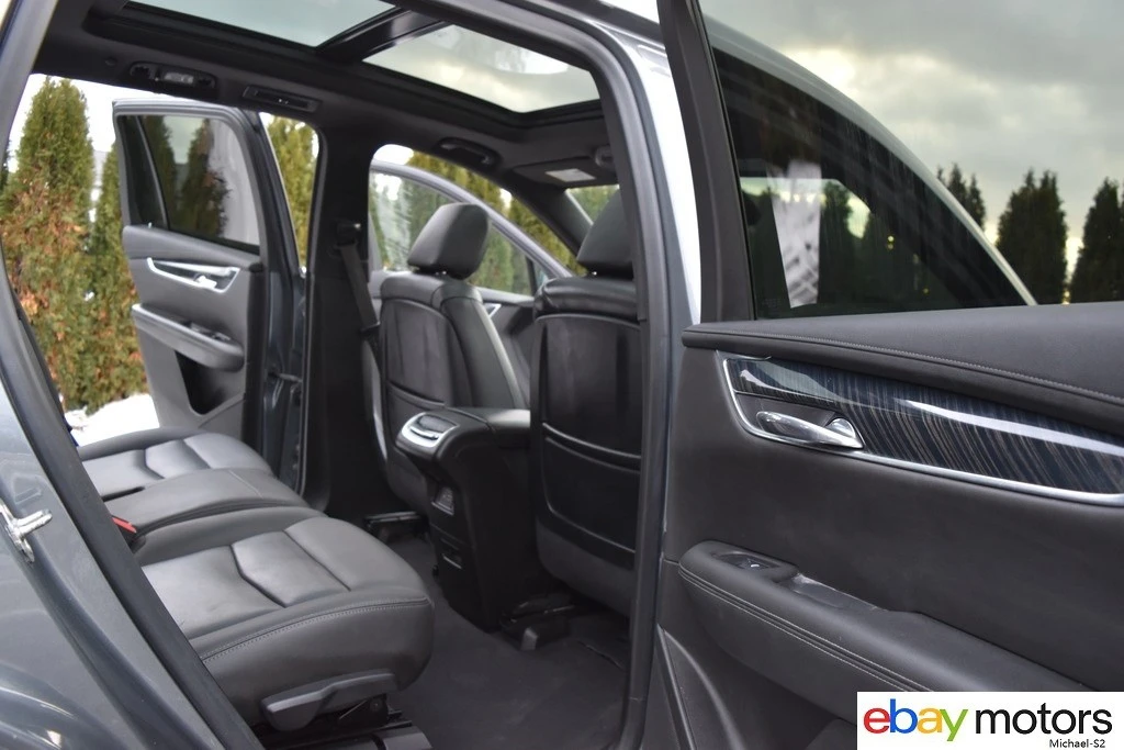 2022 Cadillac XT6 - Image 19 of 21
