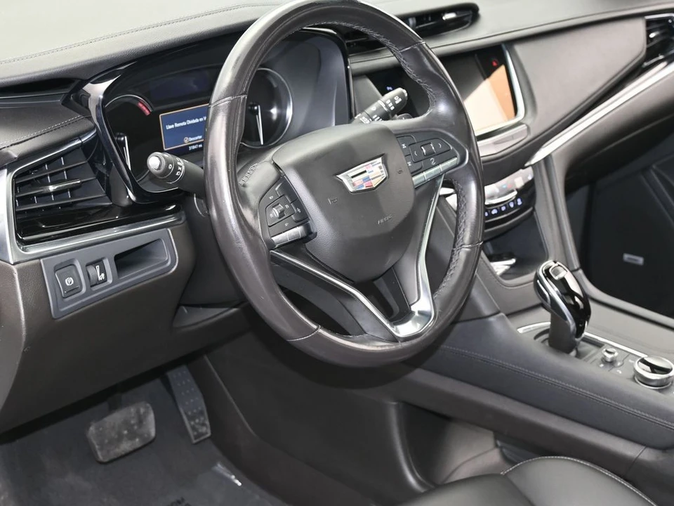 2022 Cadillac XT6 - Image 10 of 12