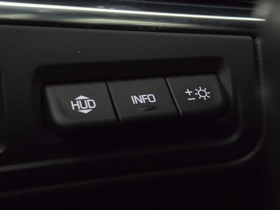 2022 Cadillac XT6 - Image 9 of 12