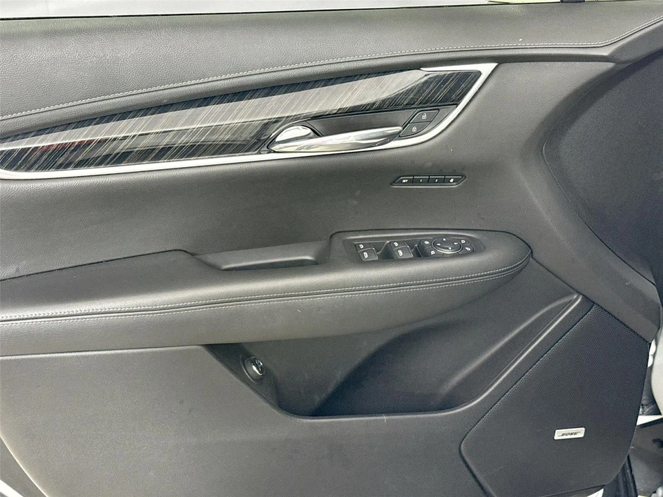 2022 Cadillac XT6 - Image 10 of 14