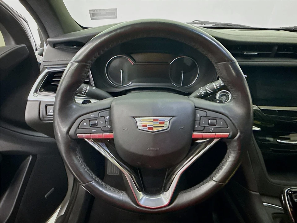 2022 Cadillac XT6 - Image 8 of 14