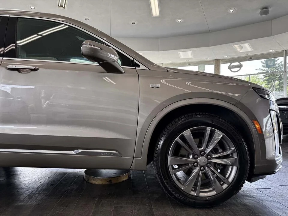 2022 Cadillac XT6 - Image 9 of 21