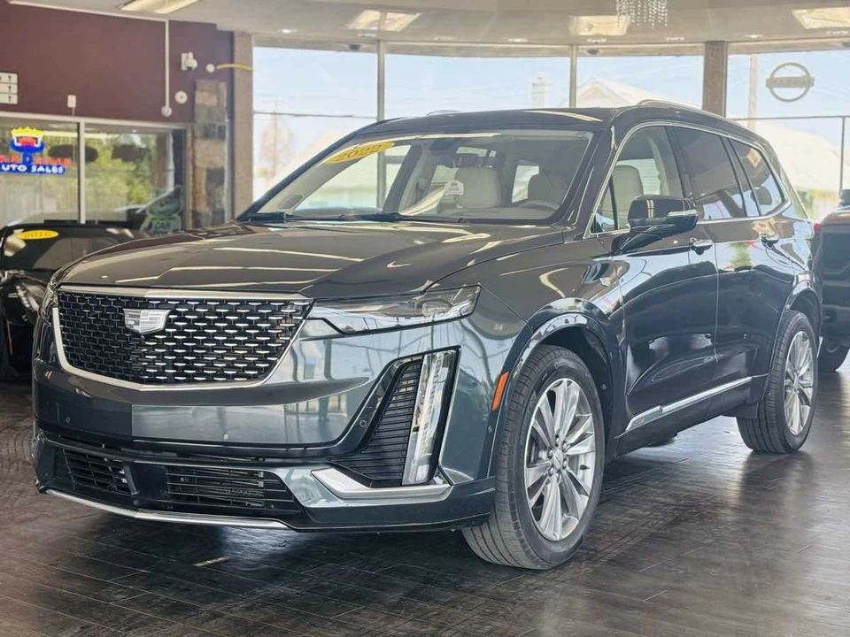 2022 Cadillac XT6 - Image 17 of 31