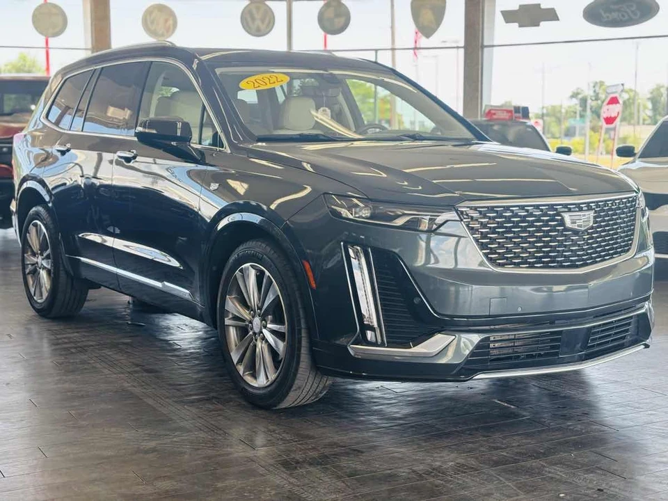 2022 Cadillac XT6 - Image 4 of 31