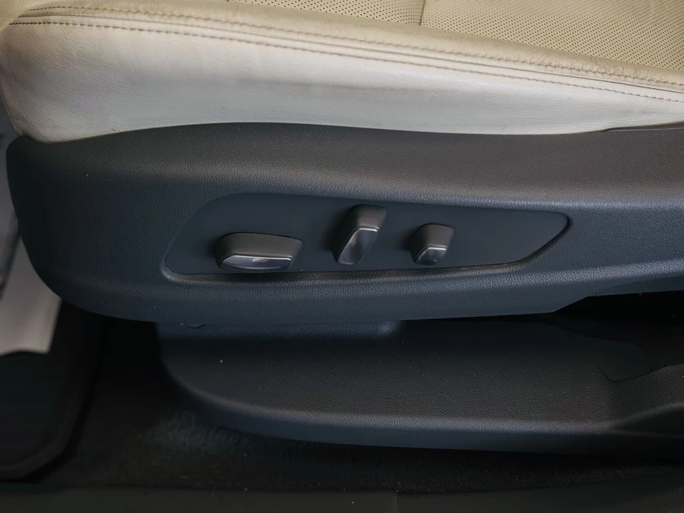 2022 Cadillac XT6 - Image 31 of 31