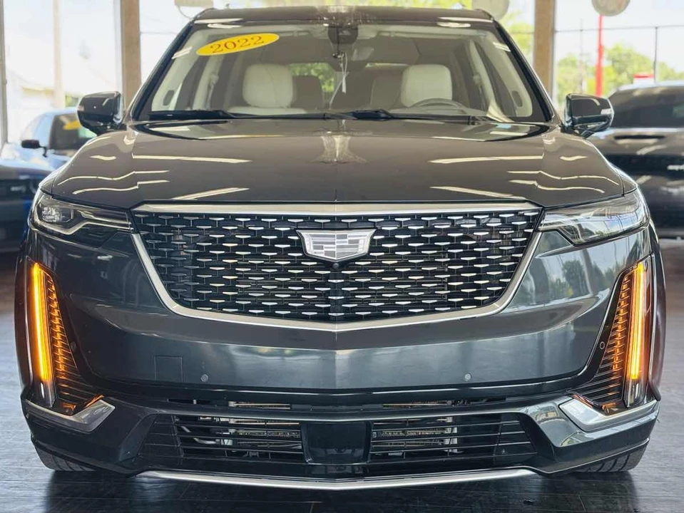 2022 Cadillac XT6 - Image 19 of 31