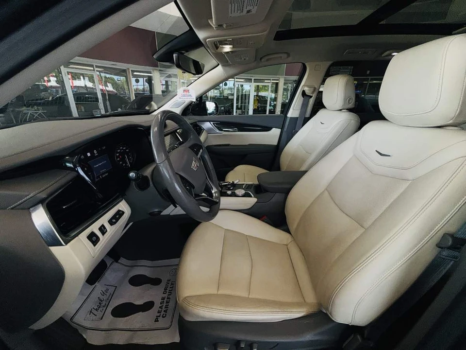 2022 Cadillac XT6 - Image 30 of 31