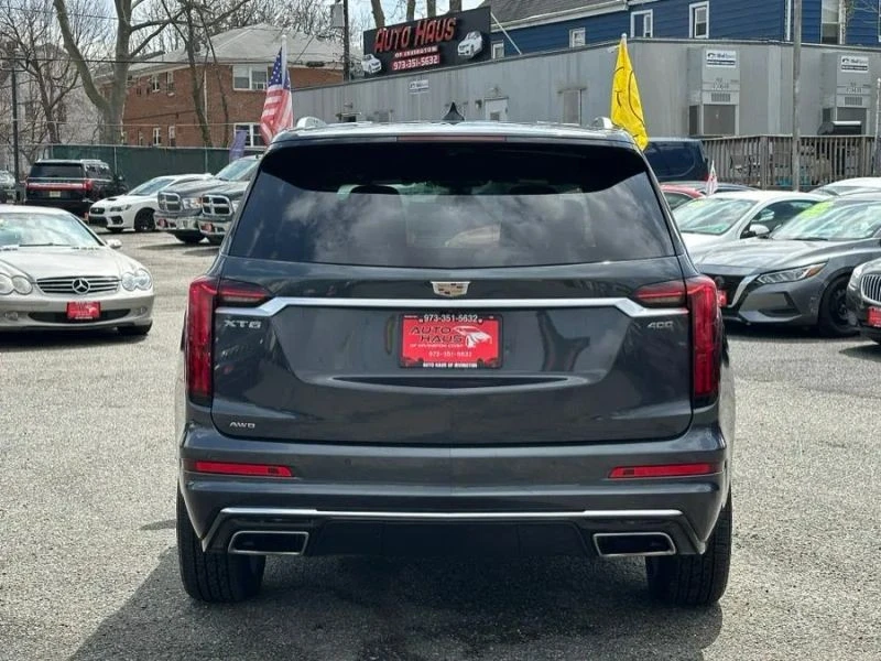 2022 Cadillac XT6 - Image 5 of 12