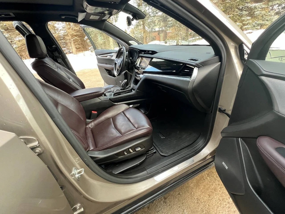 2022 Cadillac XT6 - Image 17 of 21
