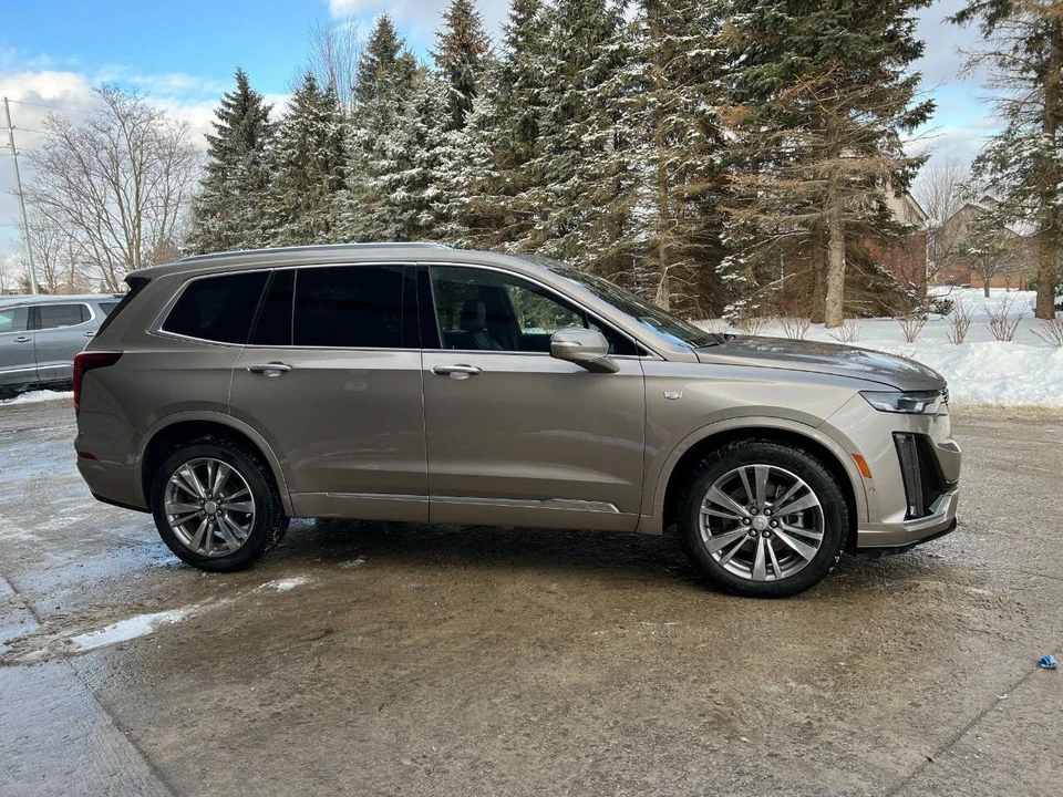 2022 Cadillac XT6 - Image 6 of 21