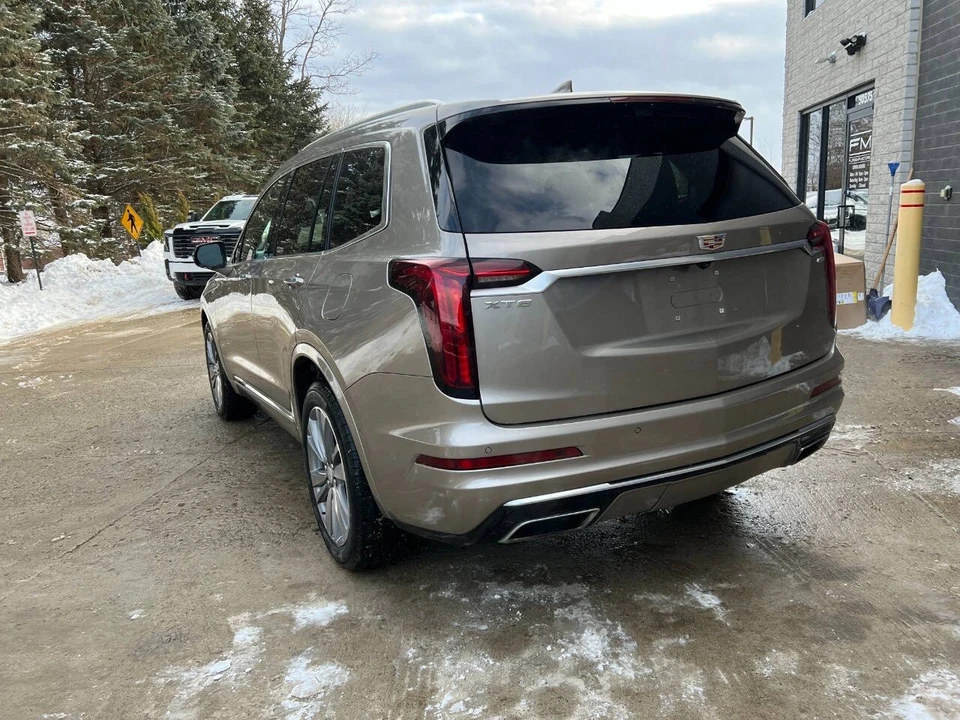 2022 Cadillac XT6 - Image 9 of 21