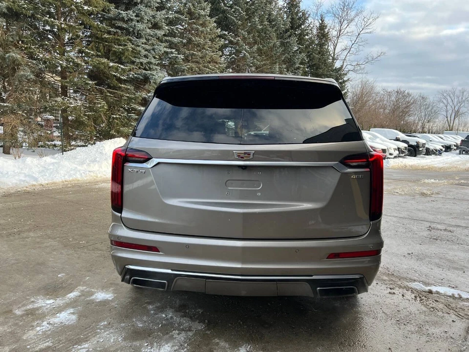 2022 Cadillac XT6 - Image 8 of 21