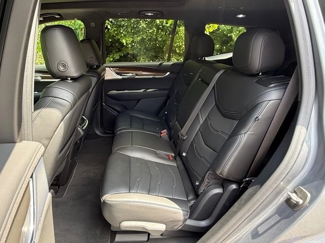 2022 Cadillac XT6 - Image 15 of 31