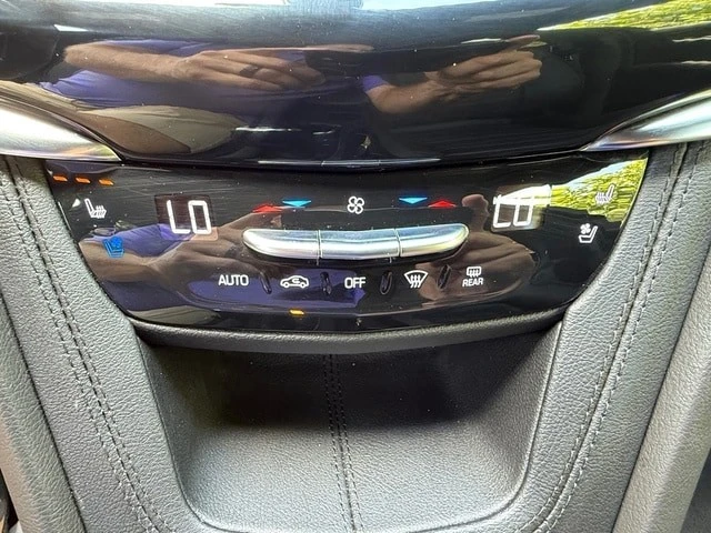 2022 Cadillac XT6 - Image 31 of 31