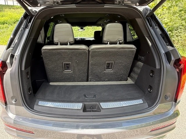 2022 Cadillac XT6 - Image 18 of 31