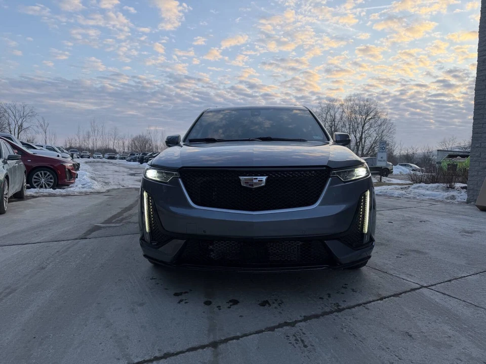 2022 Cadillac XT6 - Image 4 of 21