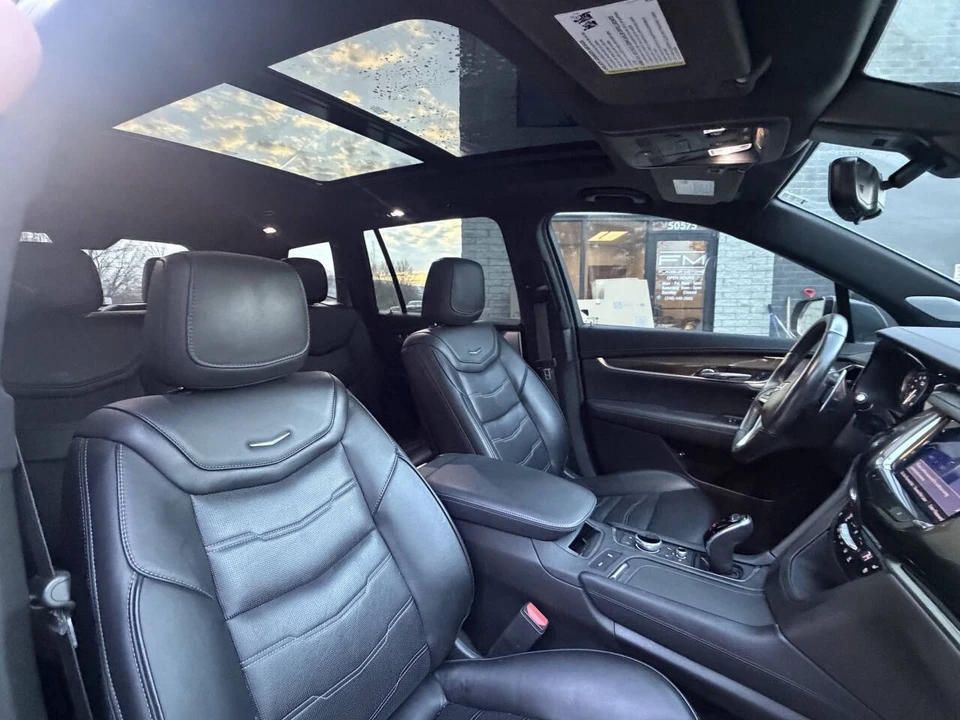 2022 Cadillac XT6 - Image 16 of 21