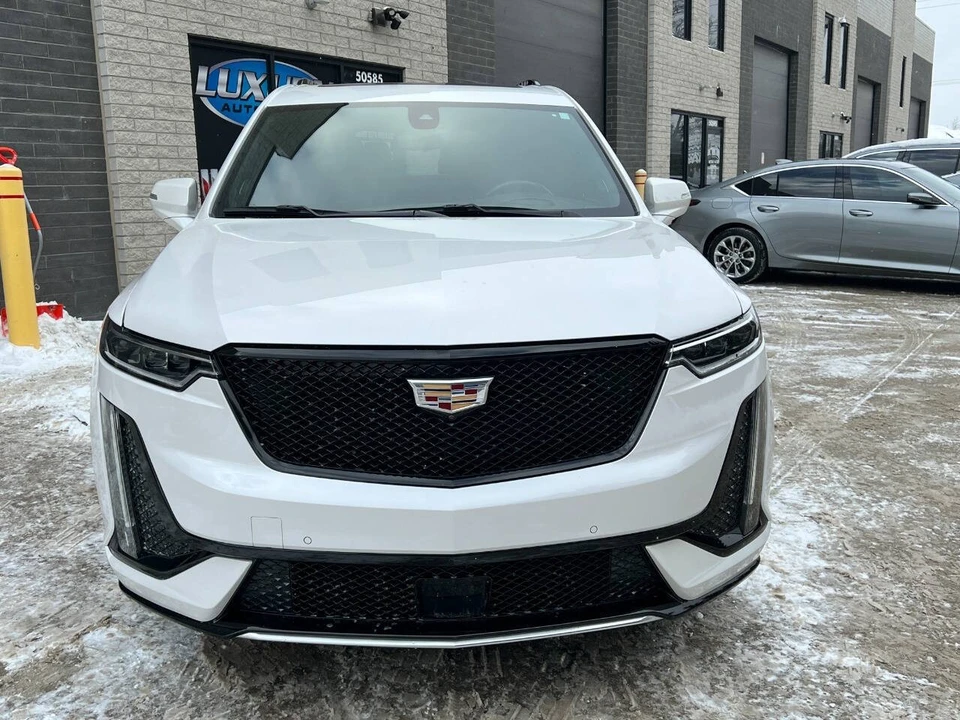 2022 Cadillac XT6 - Image 3 of 21