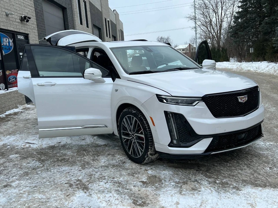 2022 Cadillac XT6 - Image 15 of 21