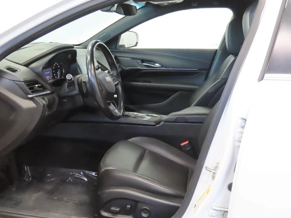 2022 Cadillac CT4 - Image 14 of 16