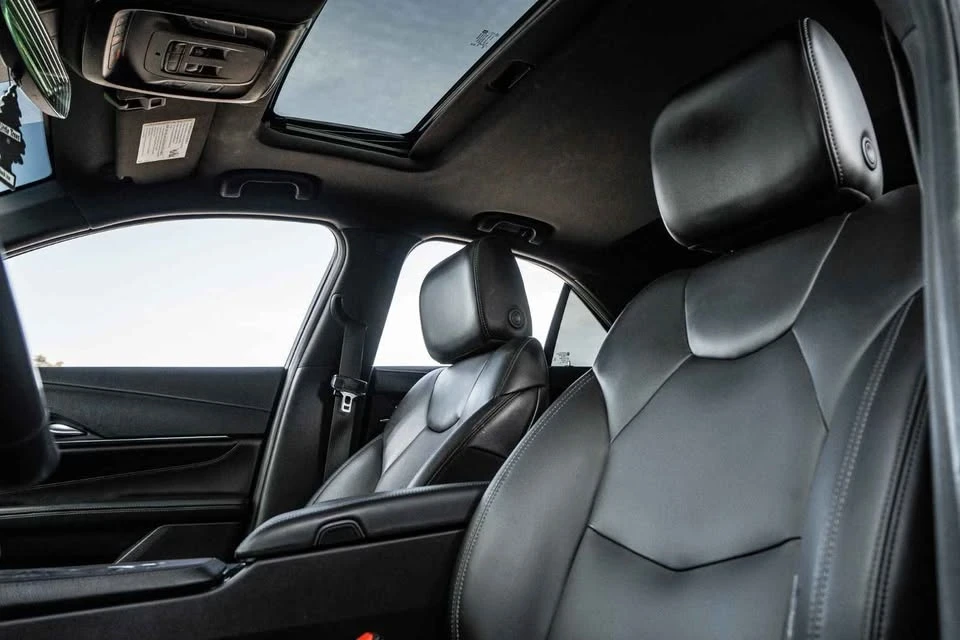 2022 Cadillac CT4 - Image 8 of 9