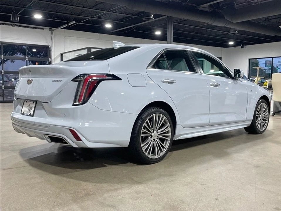 2022 Cadillac CT4 - Image 5 of 20