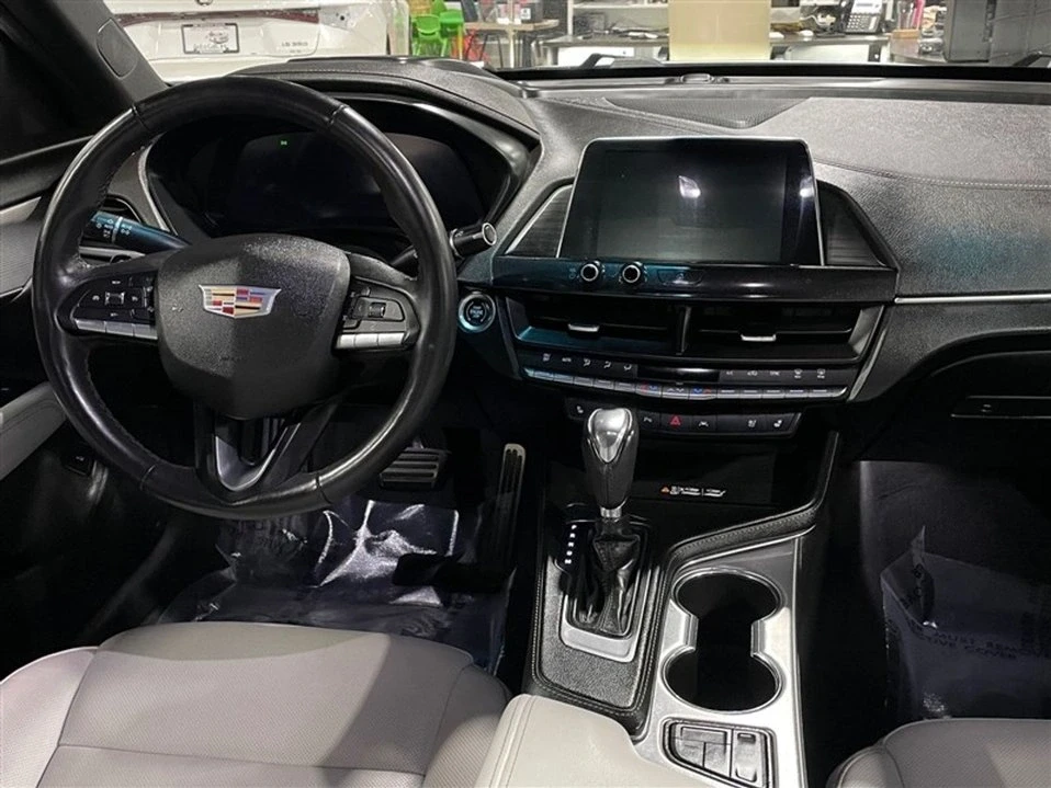 2022 Cadillac CT4 - Image 16 of 20