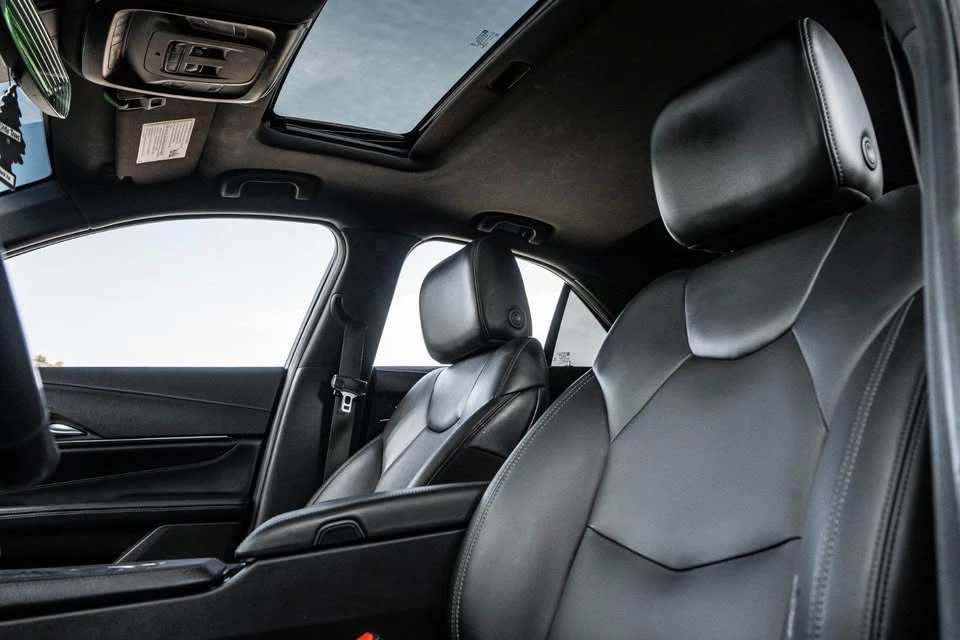 2022 Cadillac CT4 - Image 17 of 18