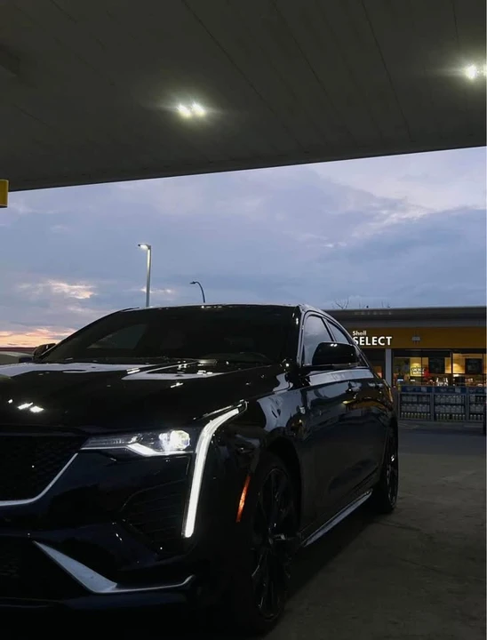 2022 Cadillac CT4 - Image 3 of 4