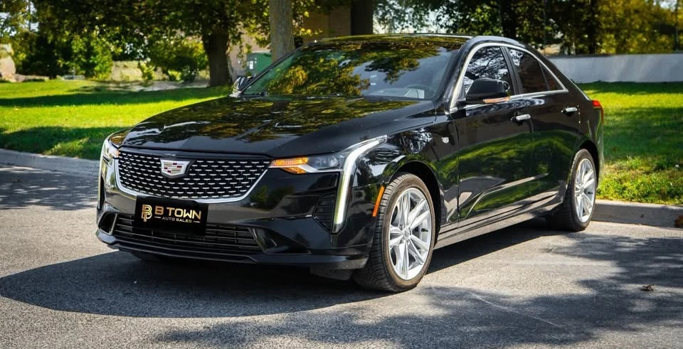 2022 Cadillac CT4 - Image 2 of 18