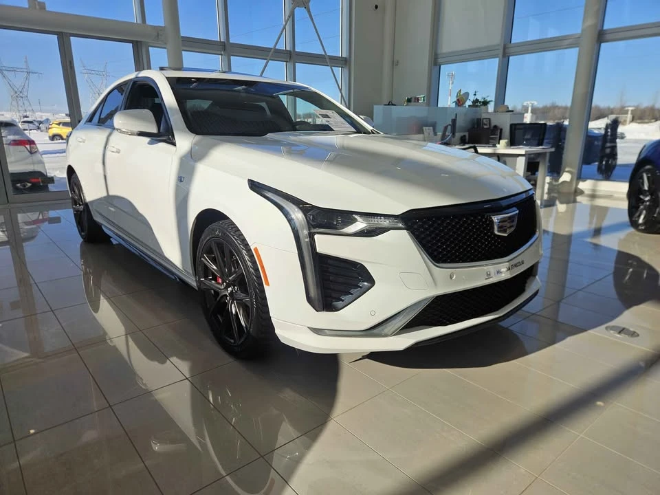 2022 Cadillac CT4 - Image 2 of 8