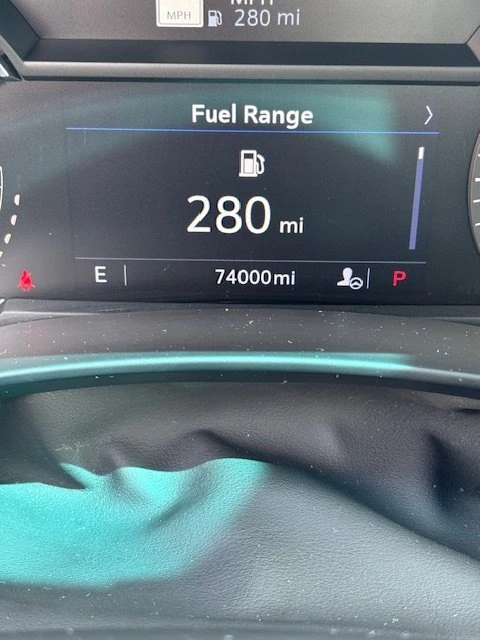 2022 Cadillac CT4 - Image 17 of 20