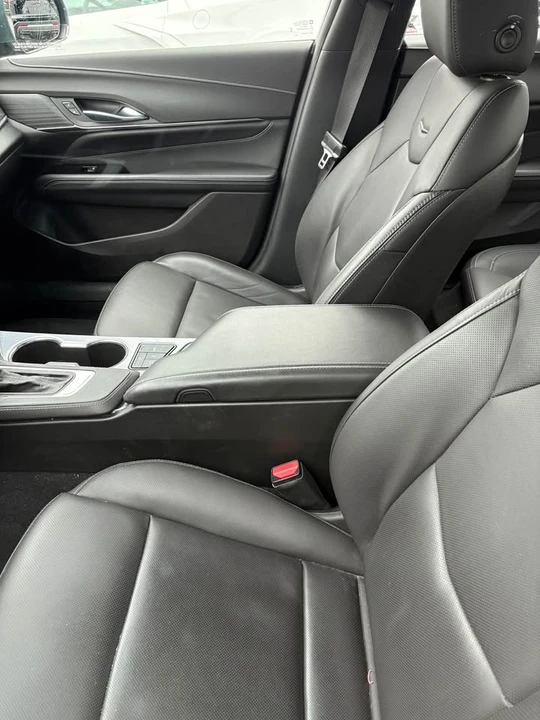 2022 Cadillac CT4 - Image 6 of 7