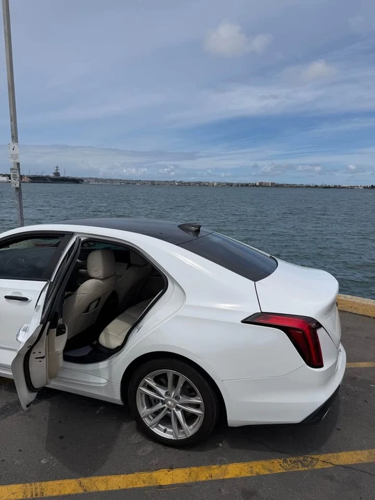 2022 Cadillac CT4 - Image 3 of 4