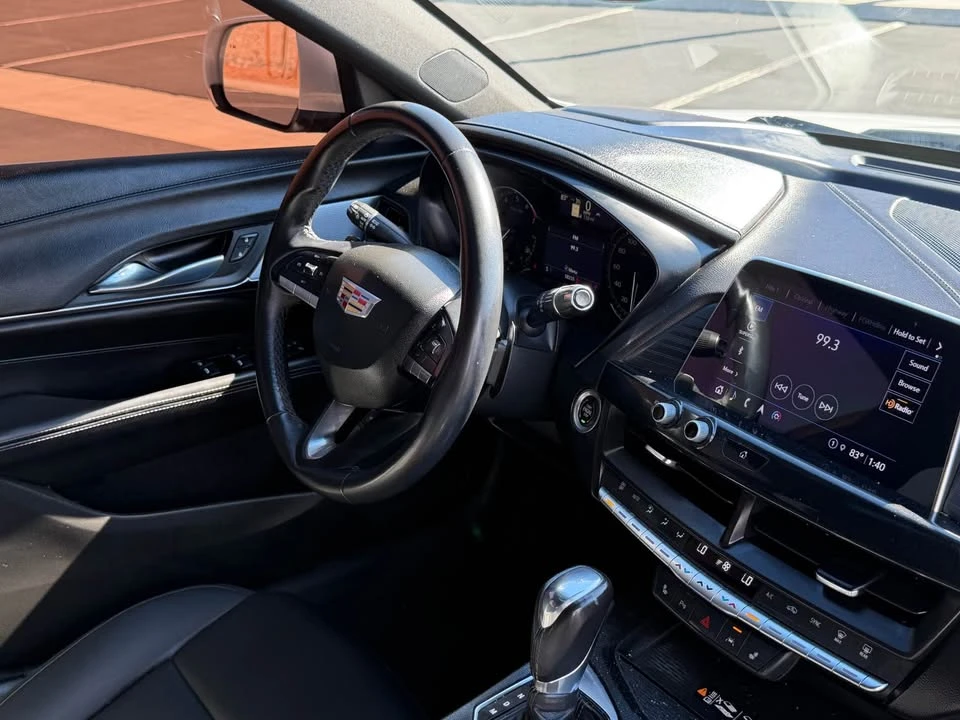 2022 Cadillac CT4 - Image 9 of 11