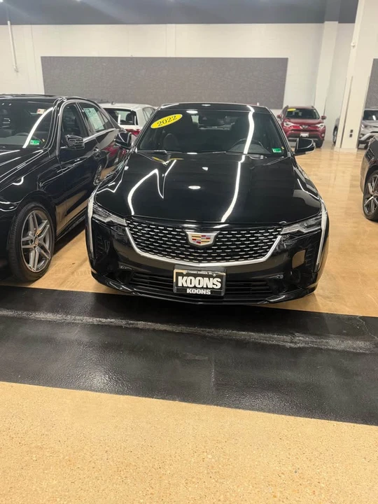 2022 Cadillac CT4 - Image 2 of 4