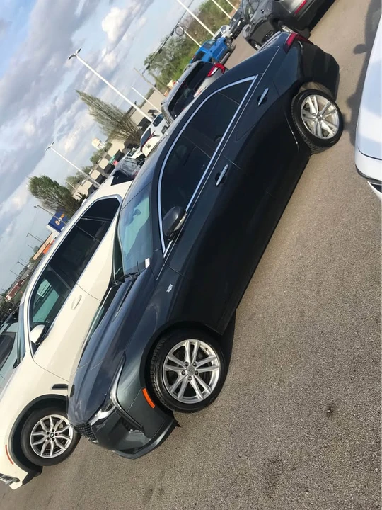 2022 Cadillac CT4 - Image 2 of 9