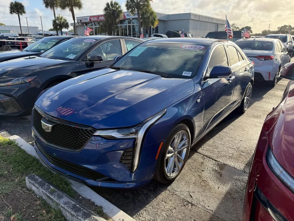 2022 Cadillac CT4 - Image 2 of 9
