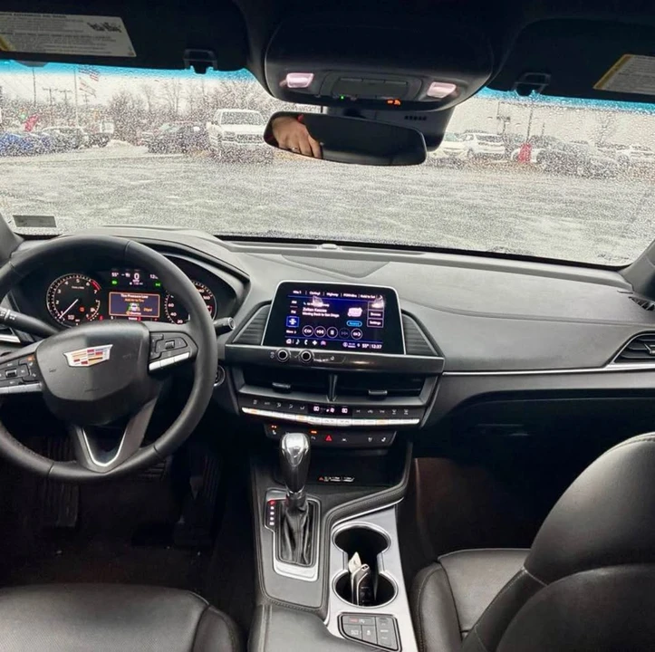 2022 Cadillac CT4 - Image 13 of 15